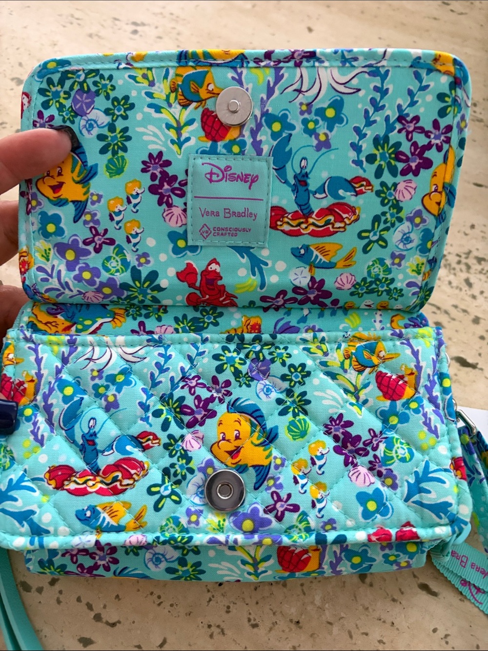 Vera Bradley RFID All in One Crossbody Ariel Floral Ditsy - Picture 5 of 5